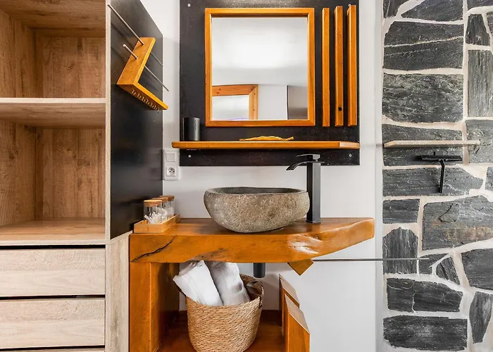 Апартаменти Village Naturiste R4n - Atypique Port Nature 1 *